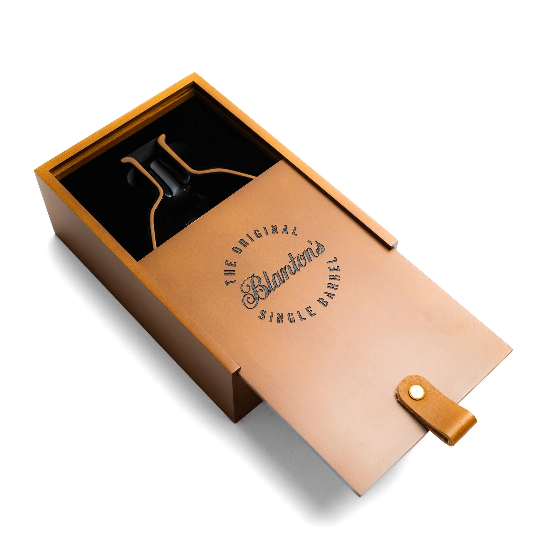 Blanton's Ashtray with Wood Presentation Box – Ceramic Half‑Bottle